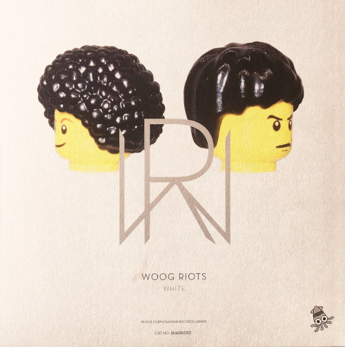 Single cover - Woog Riots / AlterModerns split singleg